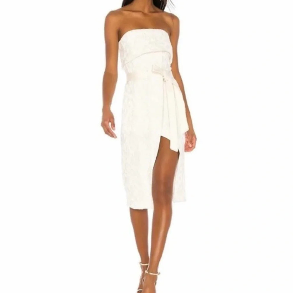 Alexis Isotta Dress In White Floral Jacquard